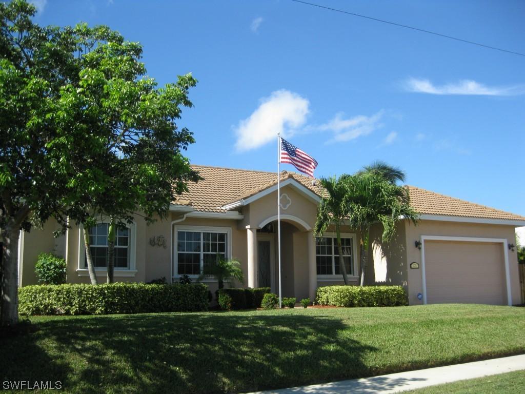 370 Yarmouth St., Marco Island, FL 34145