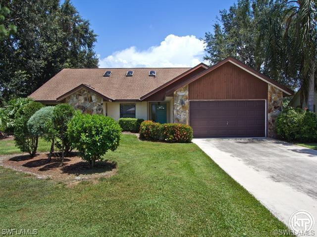 700 Clarendon Ct., Naples, FL