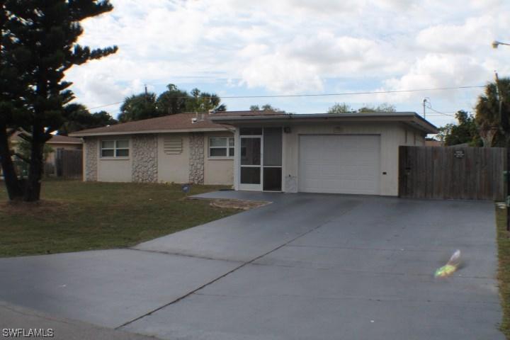 1997 45th Ter., Naples, FL 34116