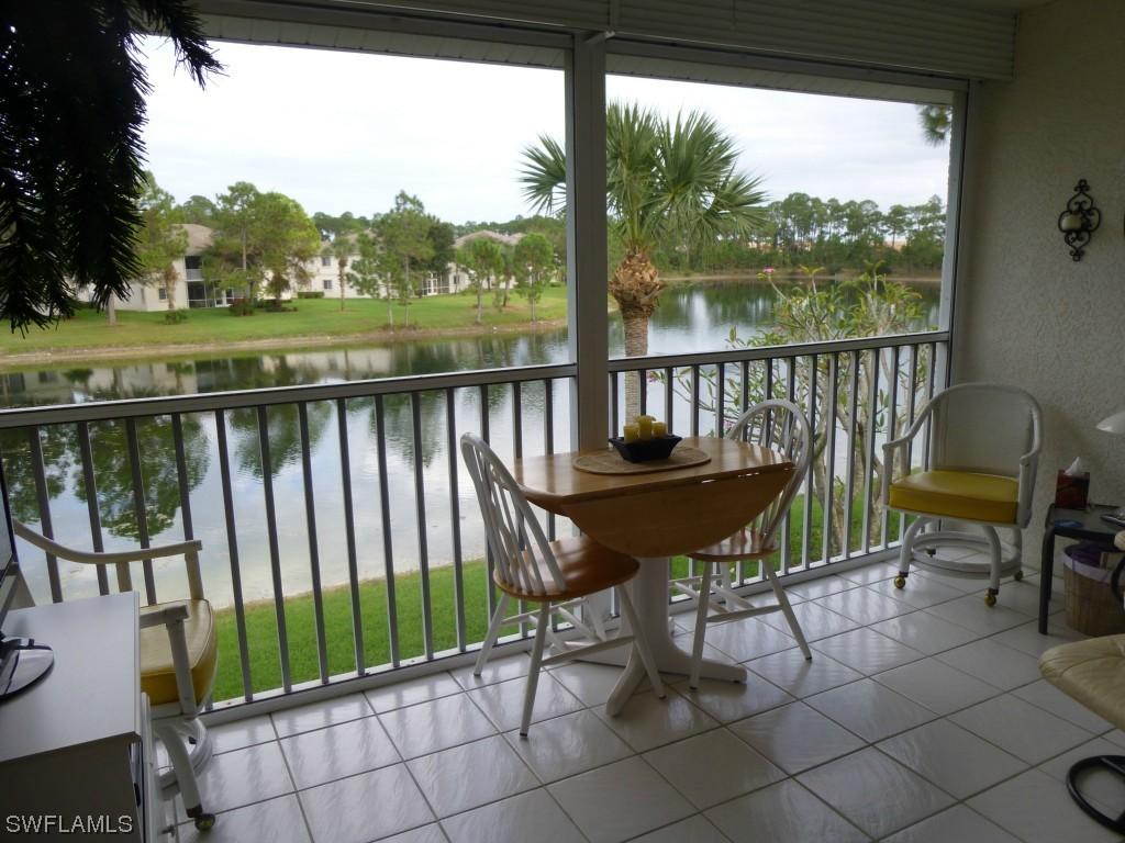 516 Gabriel Cir. #10, Naples, FL 34104