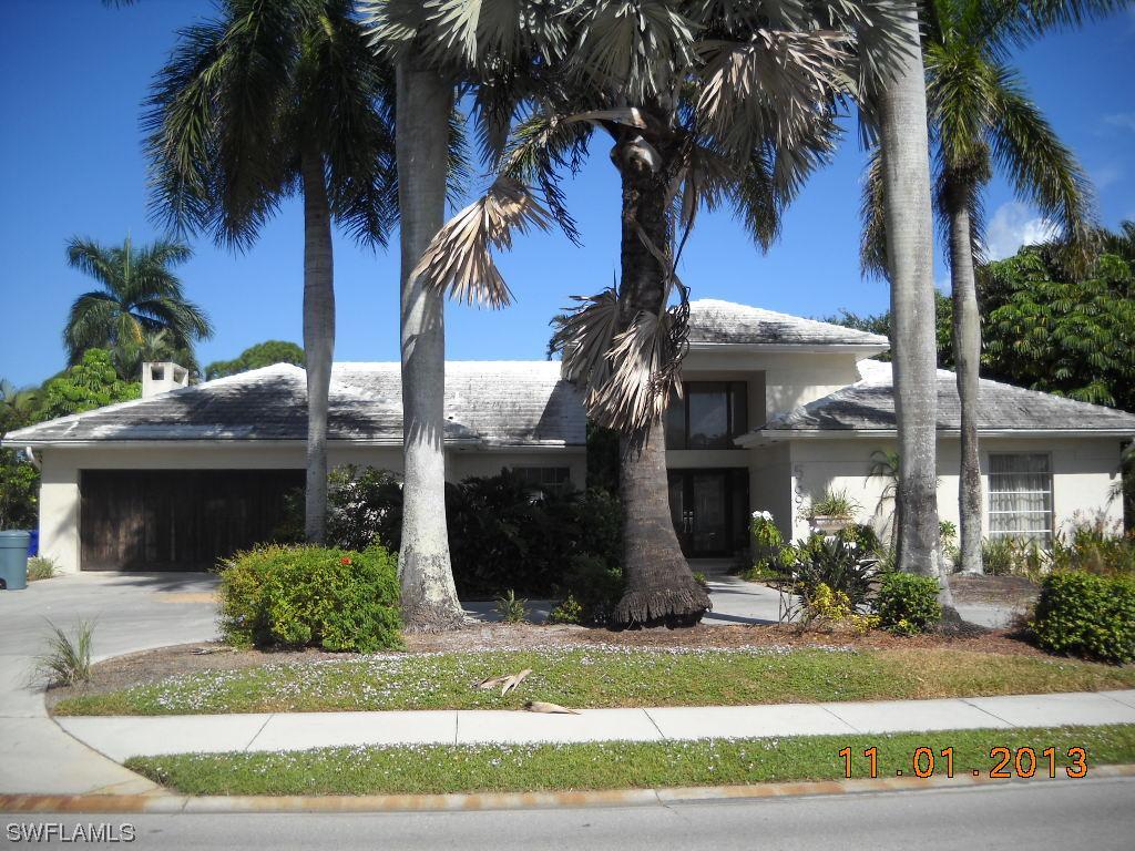 569 Neapolitan Way, Naples, FL 34103