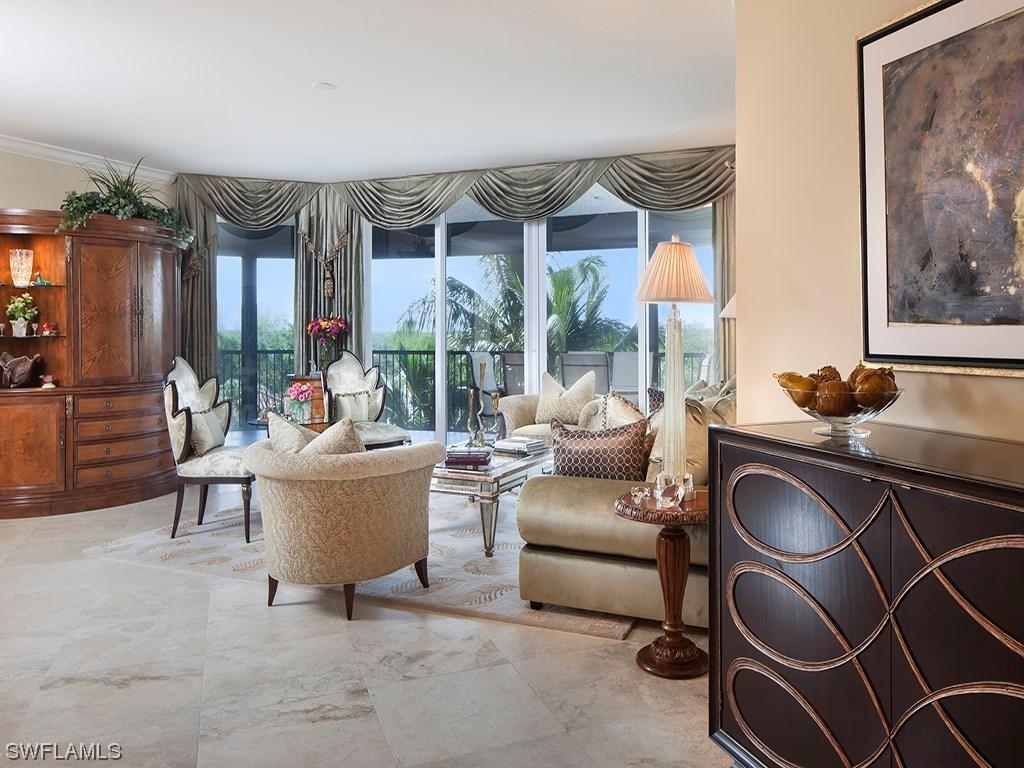 8930 Bay Colony Dr. #301, Naples, FL 34108