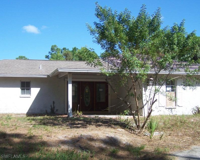 5925 Bur Oaks Ln., Naples, FL 34119