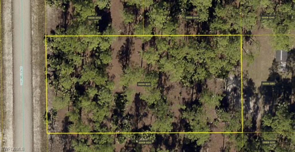 820 Columbus Ave., Lehigh Acres, FL 33972