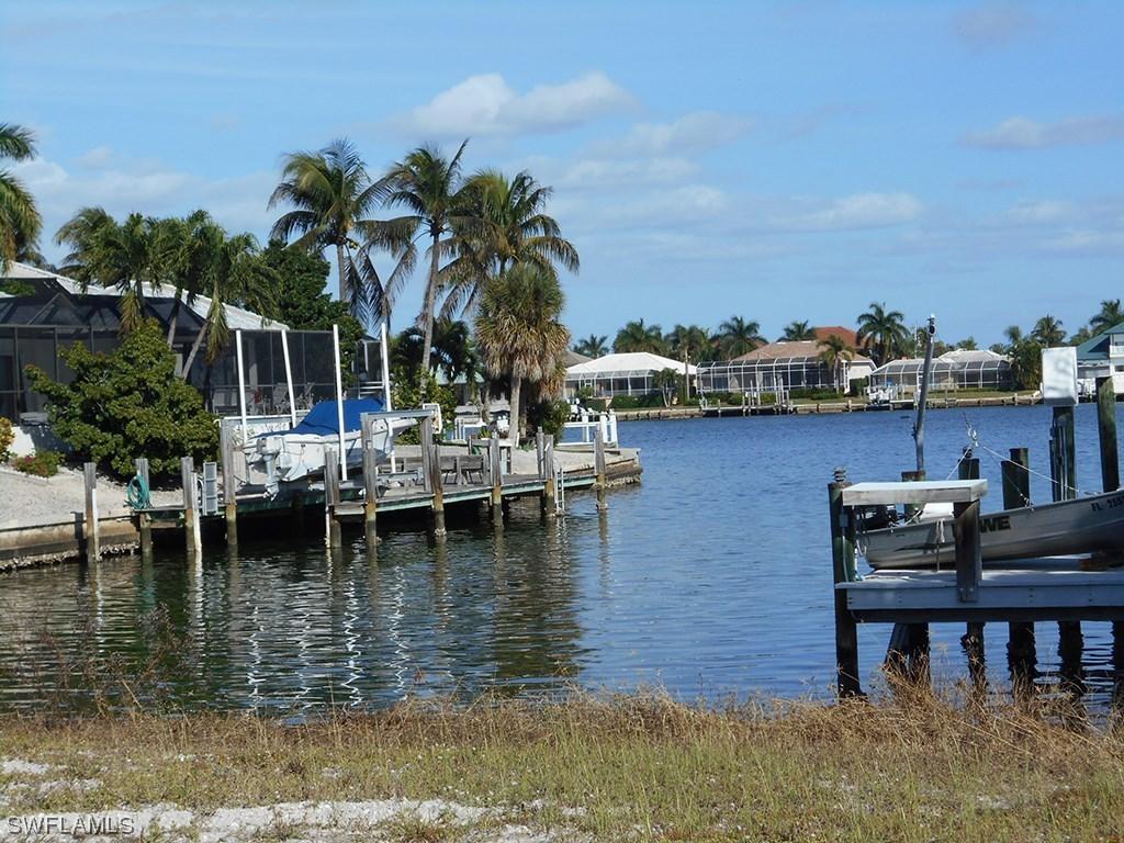 970 Daisy Ct., Marco Island, FL 34145