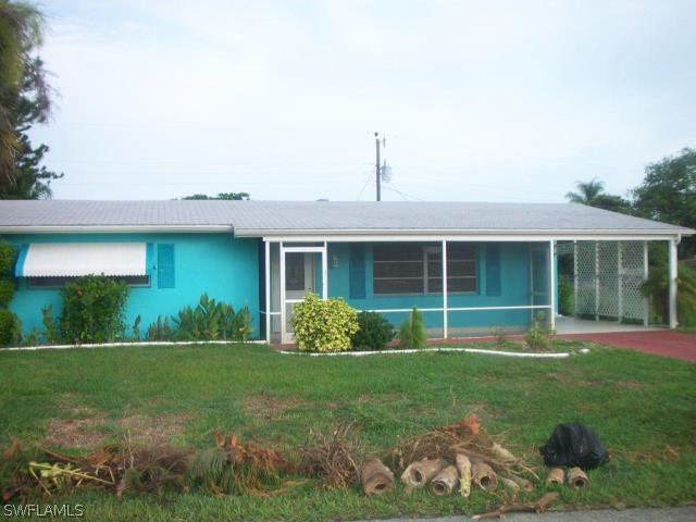 344 Crestwood Ave., Lehigh Acres, FL 33936
