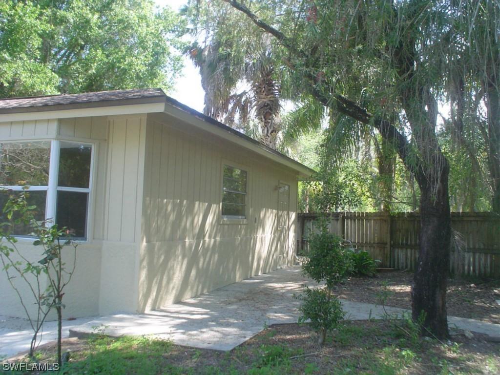 521 Golden Gate Blvd., Naples, FL