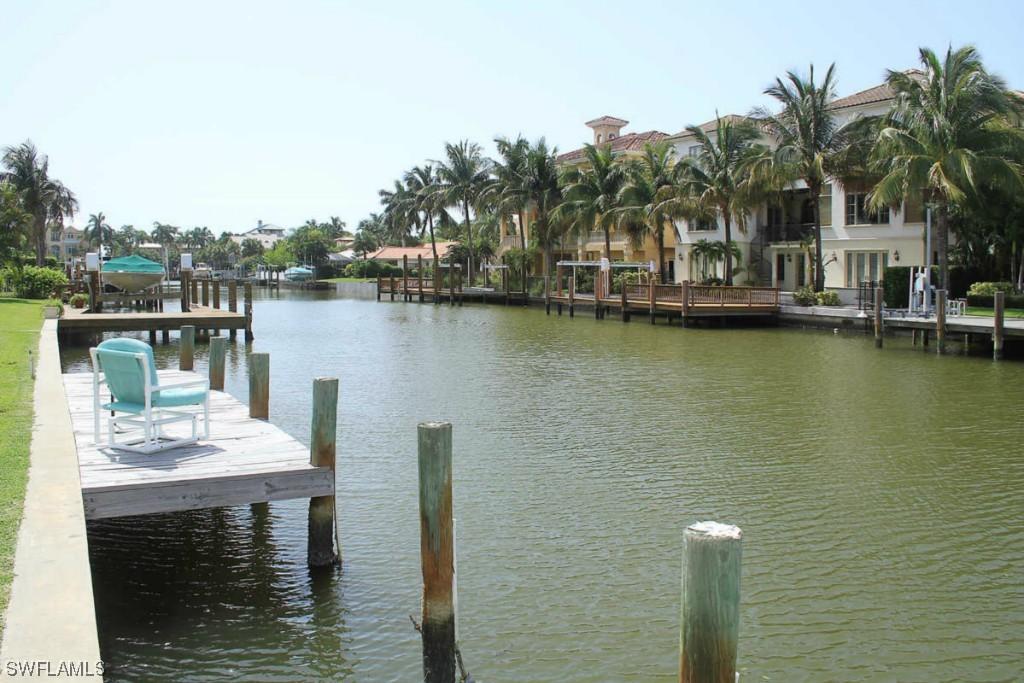 189 Channel Dr., Naples, FL 34108