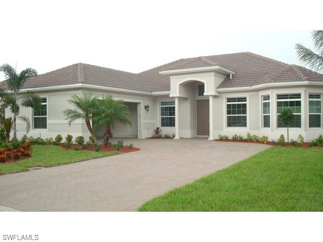 10180 Avonleigh Dr., Bonita Springs, FL 34135