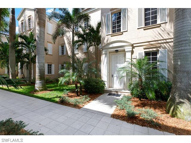 330 8th Ave., Naples, FL