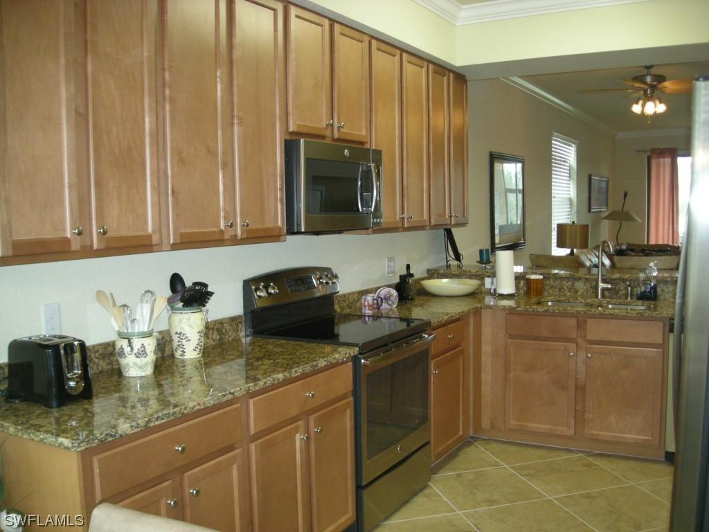 9731 Acqua Ct. #511, Naples, FL 34113