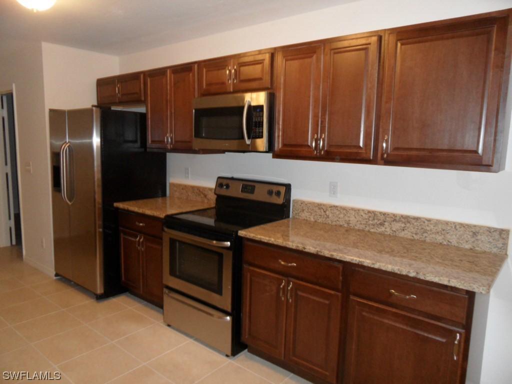 4834 21st Pl., Naples, FL 34116