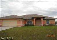 838 Carbon St., Lehigh Acres, FL 33974