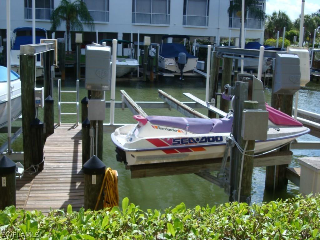 #100 Bay Beach Ln., Fort Myers Beach, FL 33931