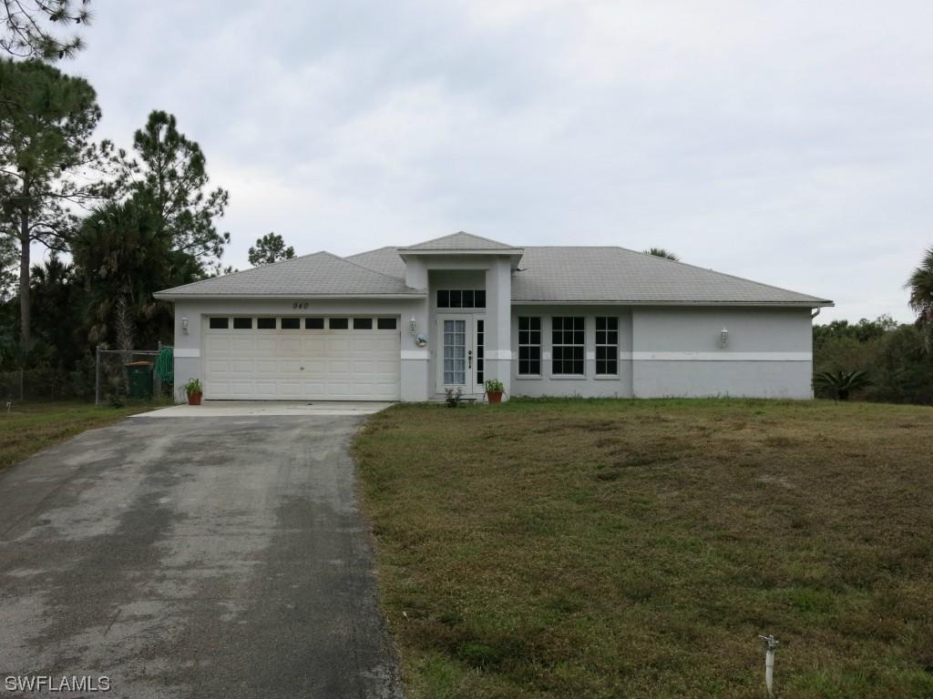 940 20th Ave., Naples, FL 34120