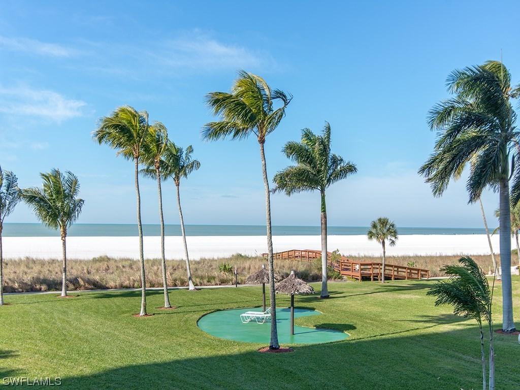 140 Seaview Ct. #206, Marco Island, FL 34145