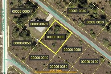 2413 Wanda Ave., Lehigh Acres, FL 33971