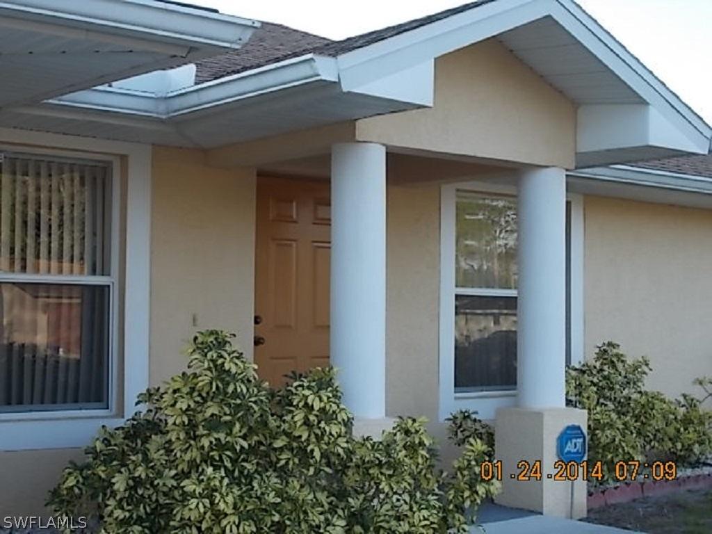 335 Delaware Rd., Lehigh Acres, FL 33936