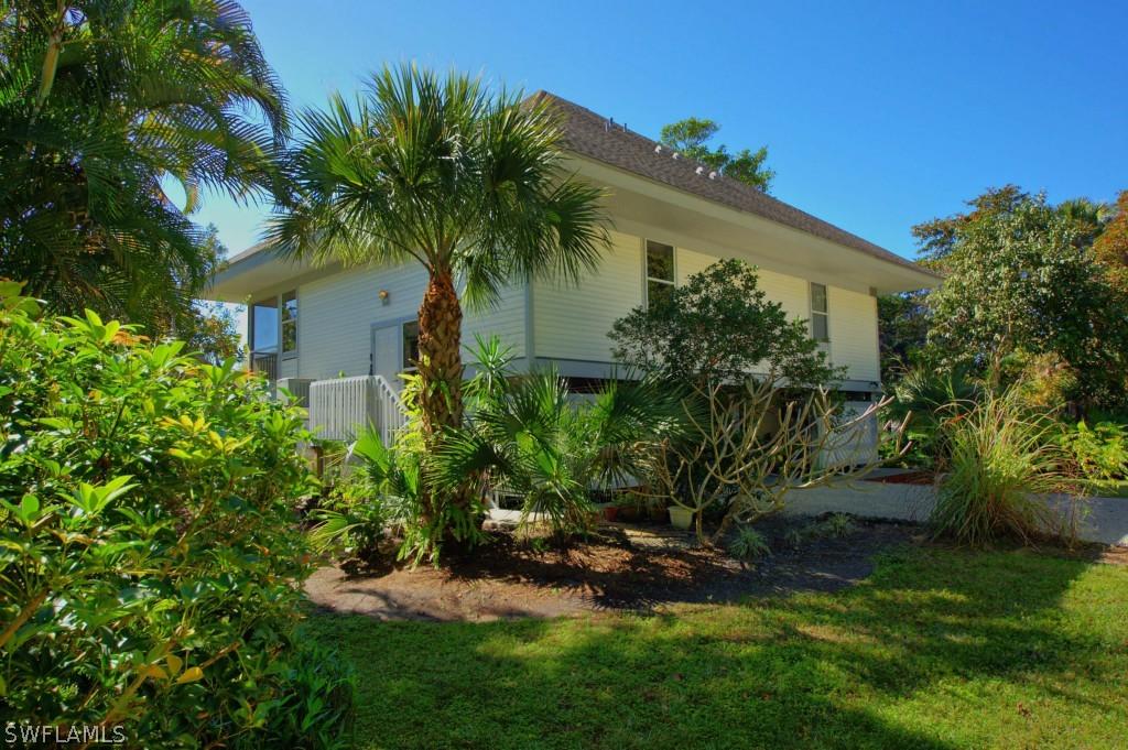 1039 Beach Rd. #105, Sanibel, FL 33957