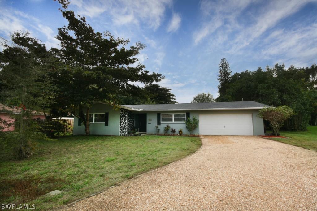 578 Sanford Dr., Fort Myers, FL 33919