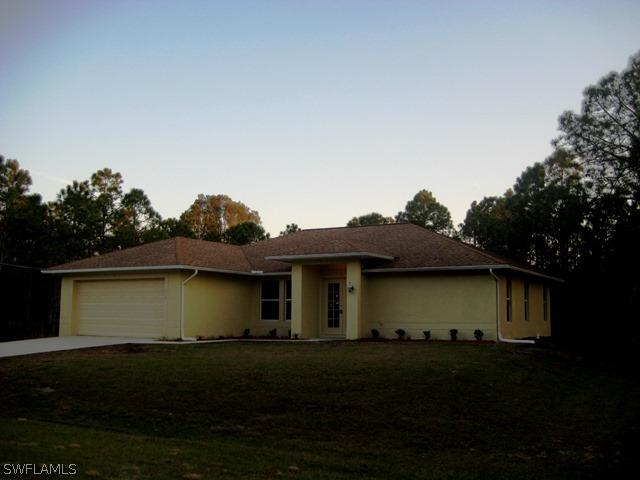 714 Alamo St., Lehigh Acres, FL 33974