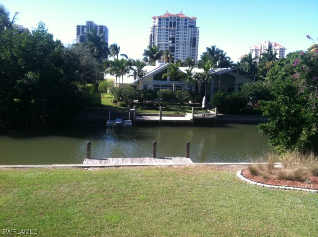 5071 Seashell Ave., Naples, FL 34103