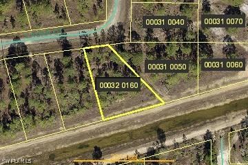 3007 Laura Ct., Lehigh Acres, FL 33971