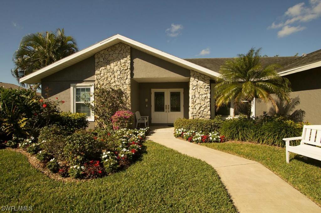 441 Cypress Way, Naples, FL 34110