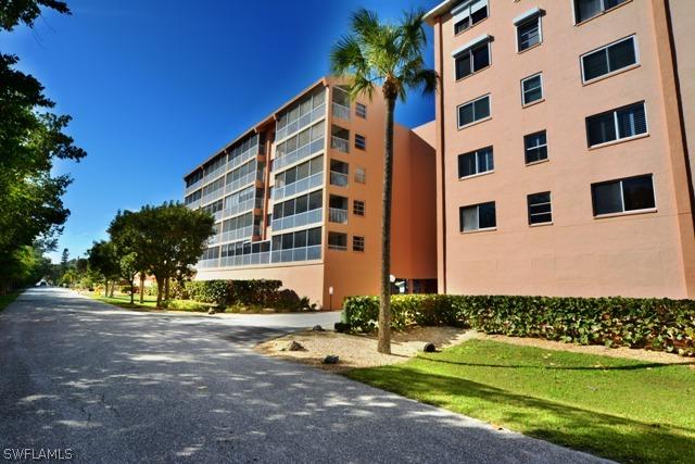 345 Mango St. #306, Fort Myers Beach, FL 33931