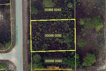 425 Long Ave., Lehigh Acres, FL 33974