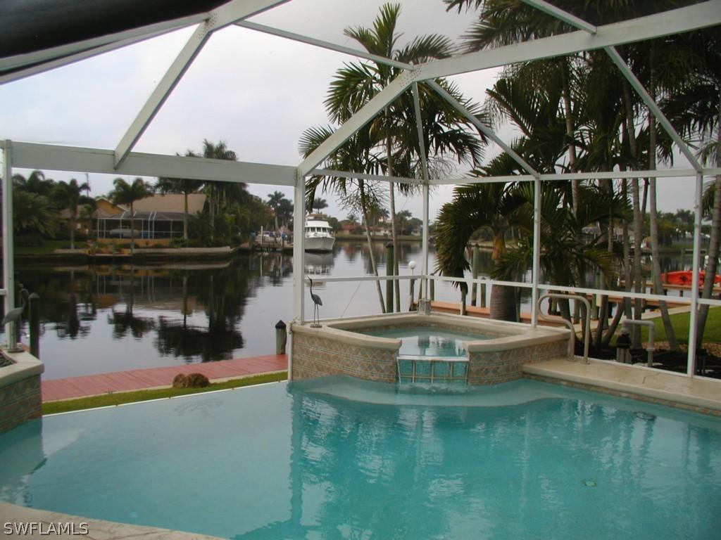 1754 Beach Pkwy, Cape Coral, FL 33904