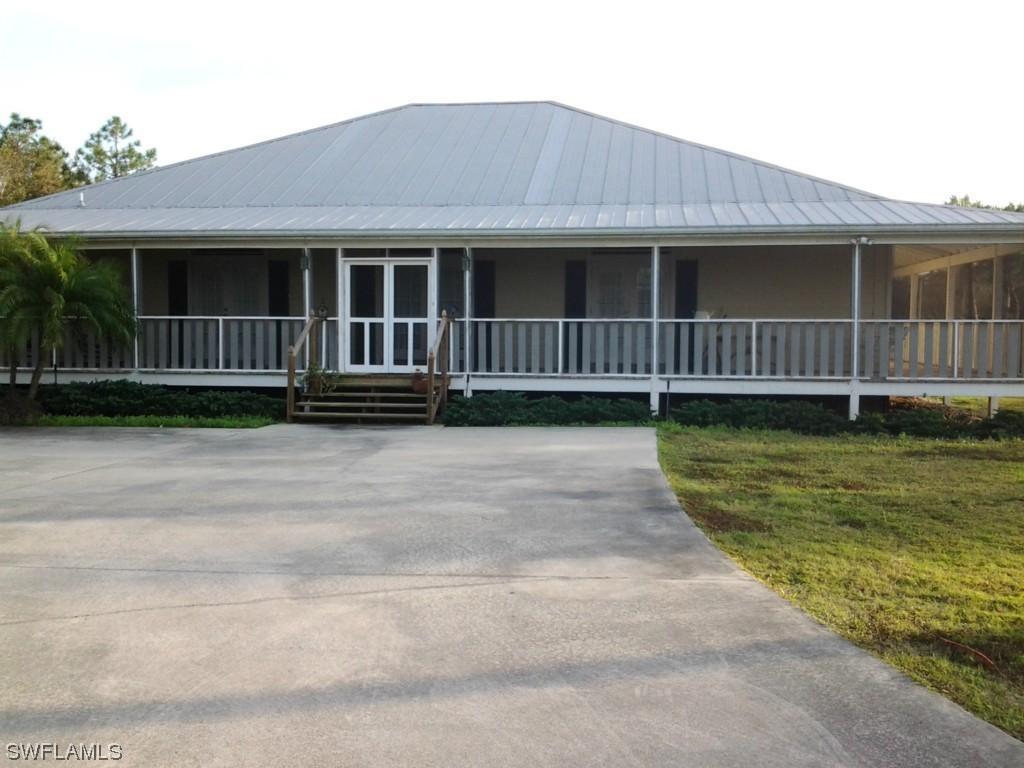 850 12th Ave., Naples, FL 34120