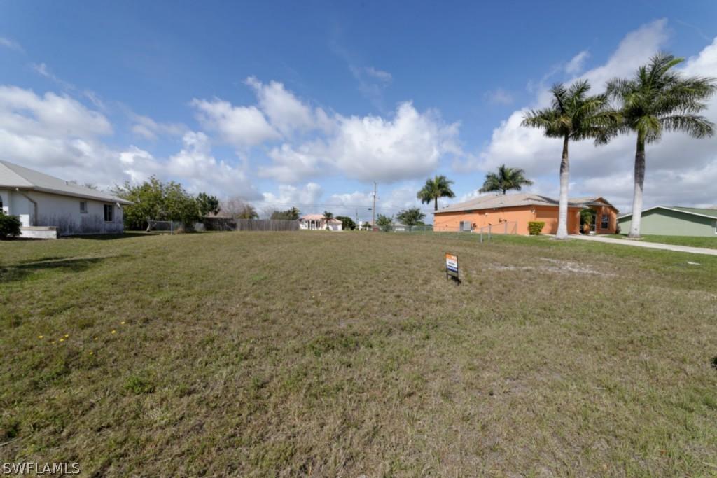 1238 SW 4th Pl., Cape Coral, FL 33991
