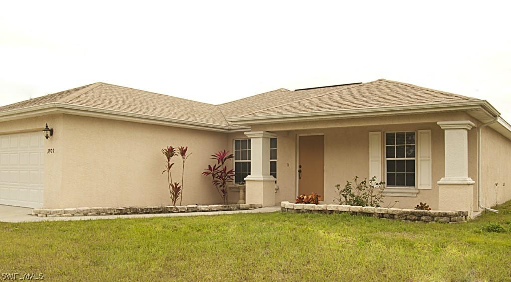 3907 5th St., Lehigh Acres, FL 33976