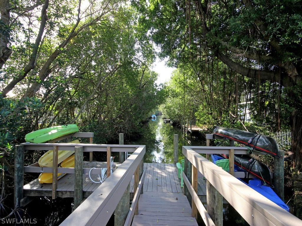 601 Periwinkle Way #C1, Sanibel, FL 33957