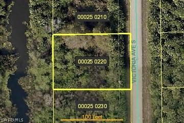 184 Victoria Ave., Lehigh Acres, FL 33974
