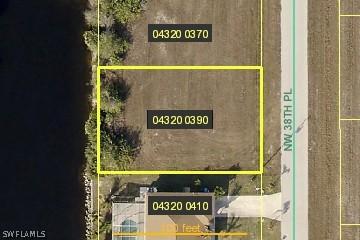 2352 NW 38th Pl., Cape Coral, FL 33993