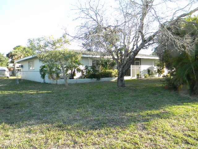 4527 Coronado Pkwy., Cape Coral, FL 33904