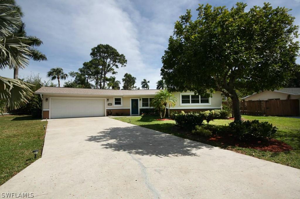6915 Harbor Ln., Fort Myers, FL 33919