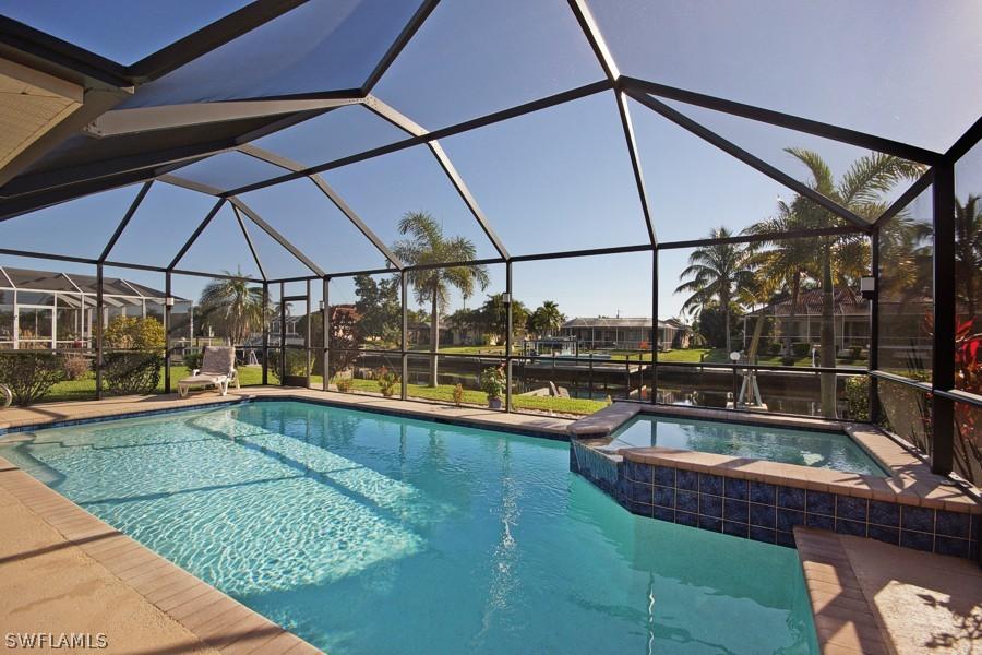 5209 SW 2nd Pl., Cape Coral, FL 33914