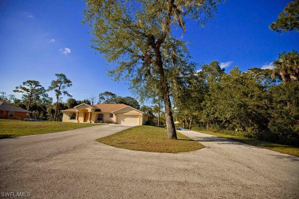 2621 20th Ave., Naples, FL 34120