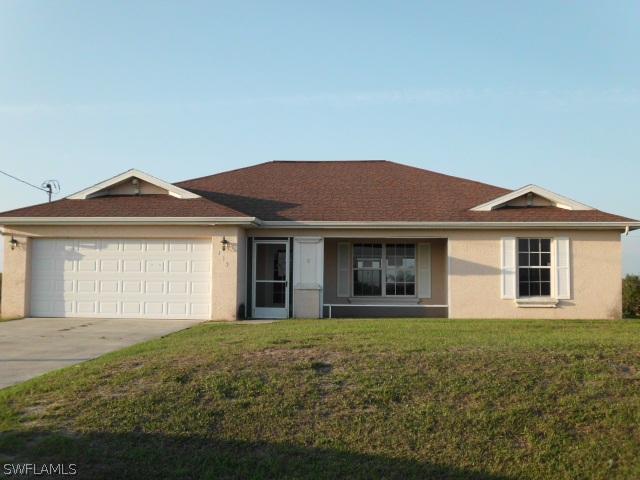 413 Grant Blvd., Lehigh Acres, FL 33974