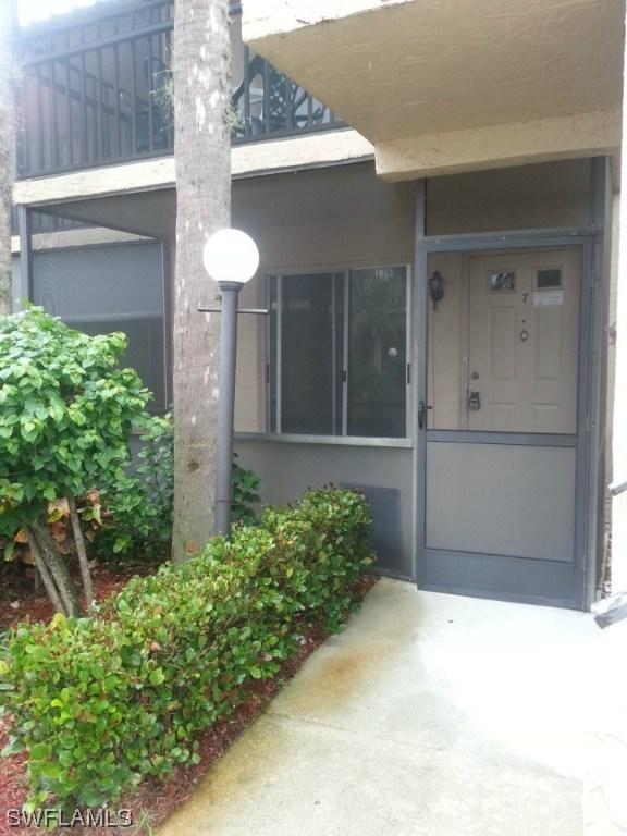 3400 Frosty Way, Naples, FL 34112