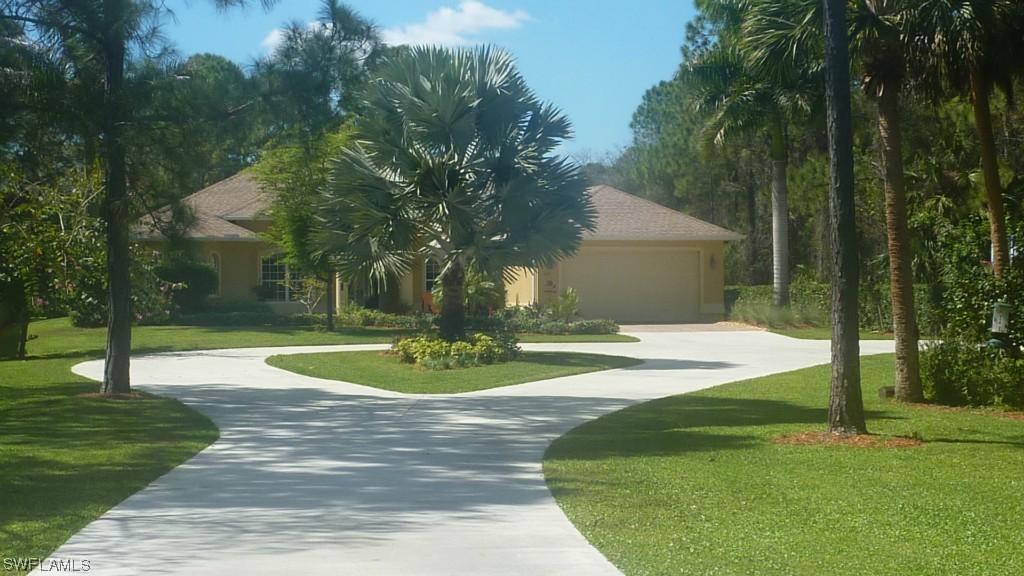 275 22nd St., Naples, FL 34117