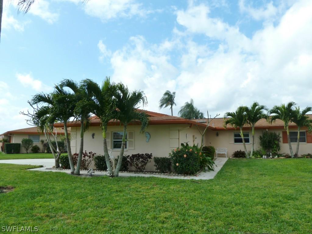 5540 Pendlewood Ln., Fort Myers, FL 33919