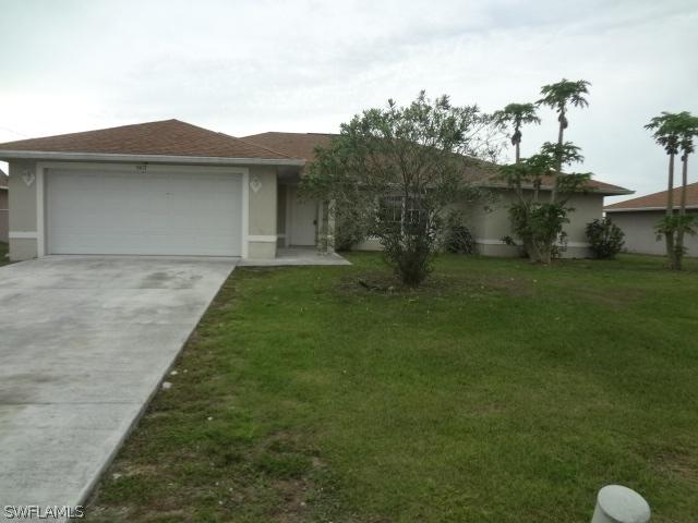 5417 Butte St., Lehigh Acres, FL 33971