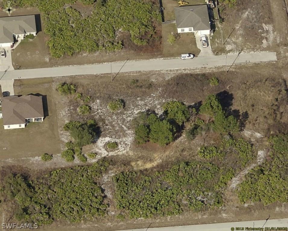 3203 10th St., Lehigh Acres, FL 33971