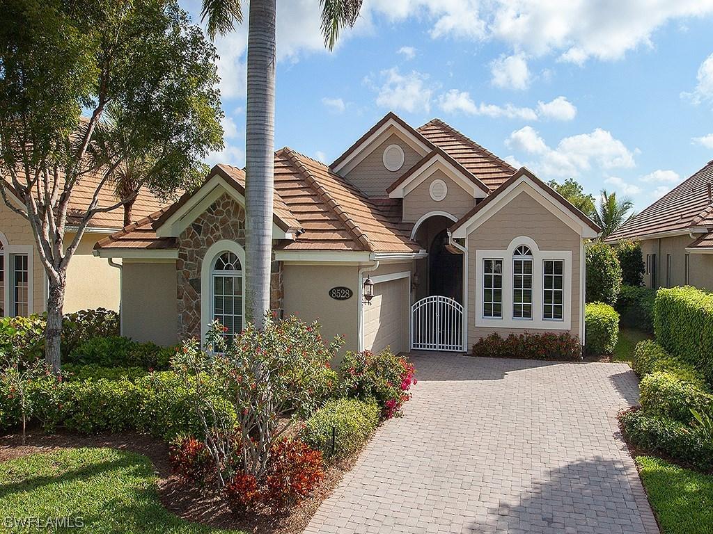 8528 Mallards Point, Naples, FL 34114