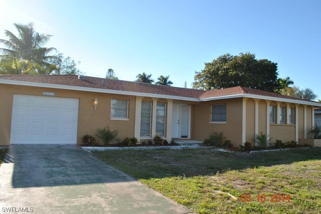 2217 44th St., Naples, FL 34116