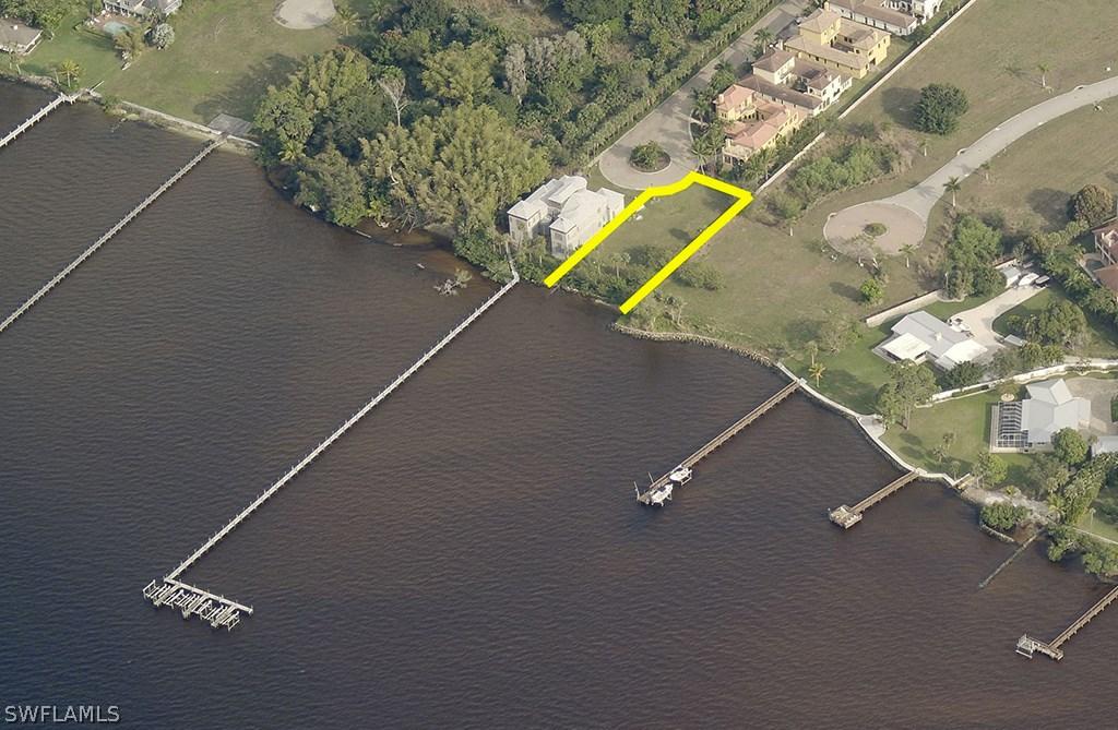 8971 River Palm Ct., Fort Myers, FL 33919